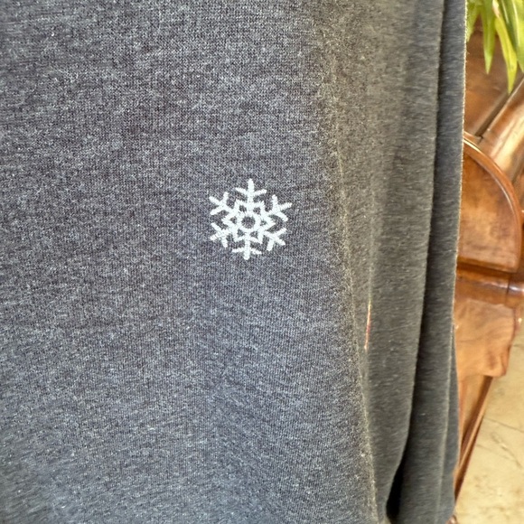 Lou and Grey ladies XXL petite crewneck sweatshirt NWT SUPER SOFT grayish black - Picture 7 of 14